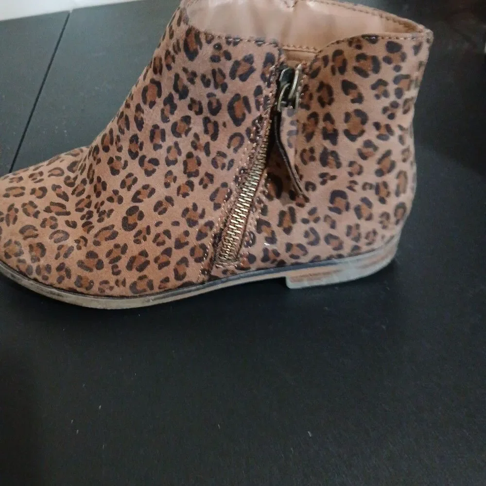 Cat & Jack Leopard Print Boots Booties Ankle Boot Shoes Size 1